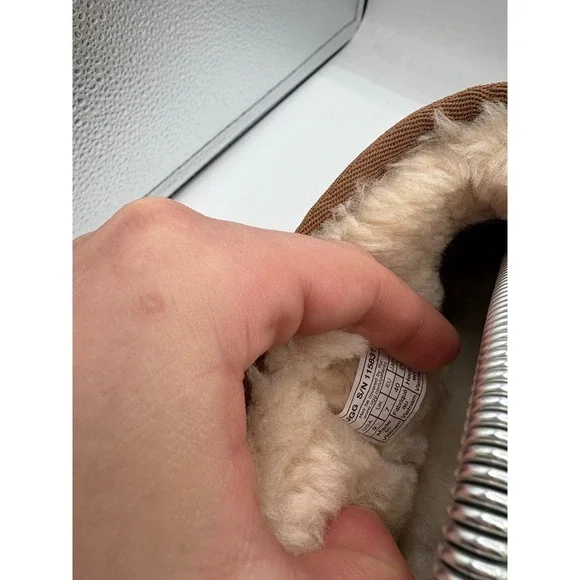 UGG Women's Classic Ultra Mini New Heights boots women's 9, NWOT